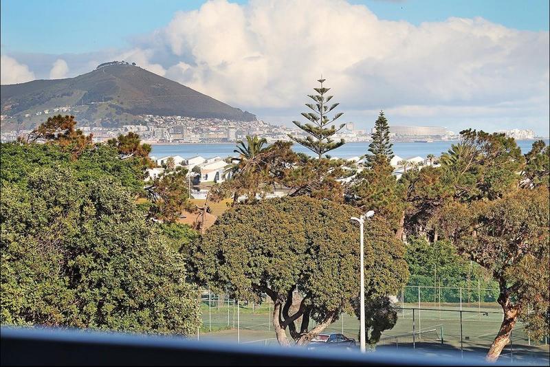 2 Bedroom Property for Sale in Milnerton Central Western Cape